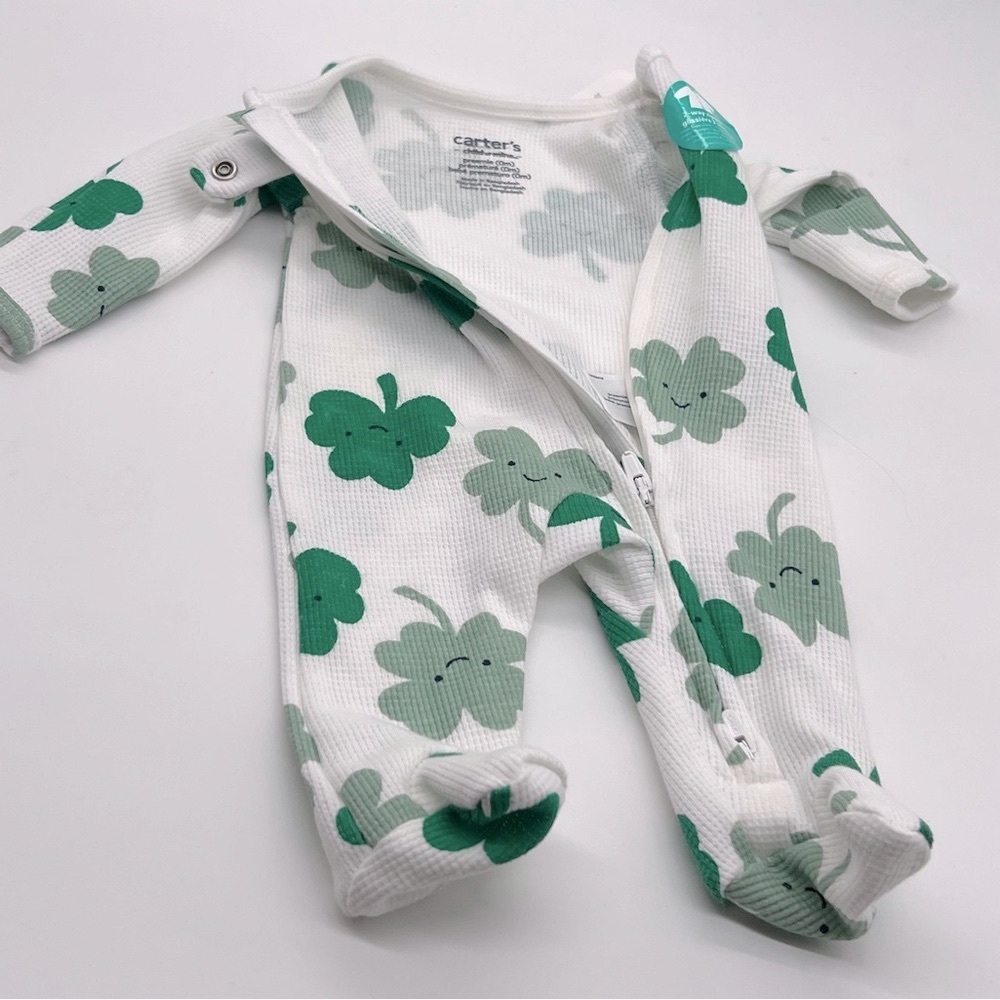 😎LAST CHANCE! $5/OR OFFERS CONSIDERED!💋 Cutest Carter’s Premie Sleeper - Picture 4 of 5